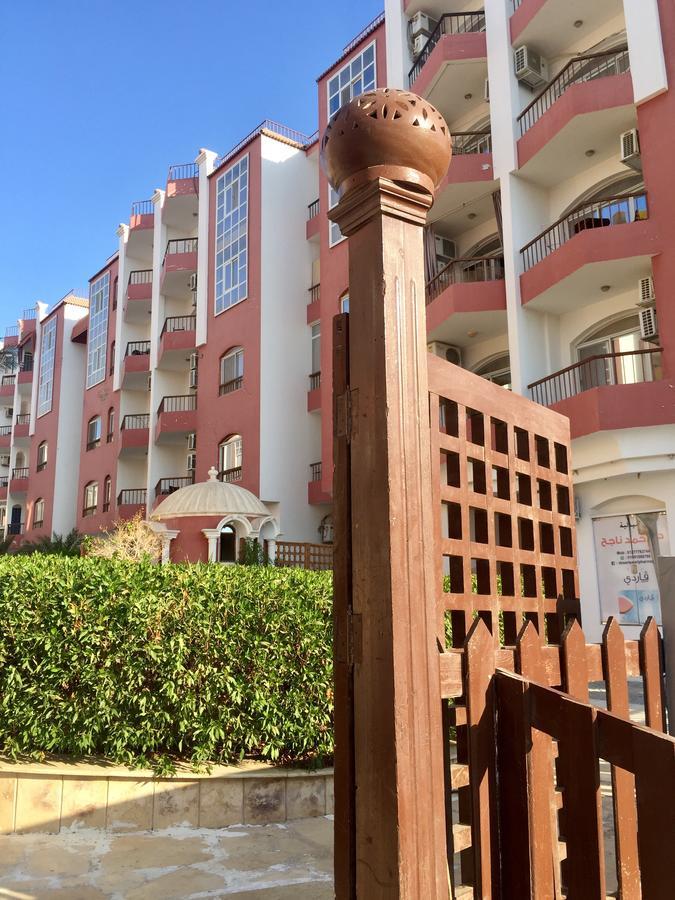 Desert Pearl Apartment Hurghada Ngoại thất bức ảnh